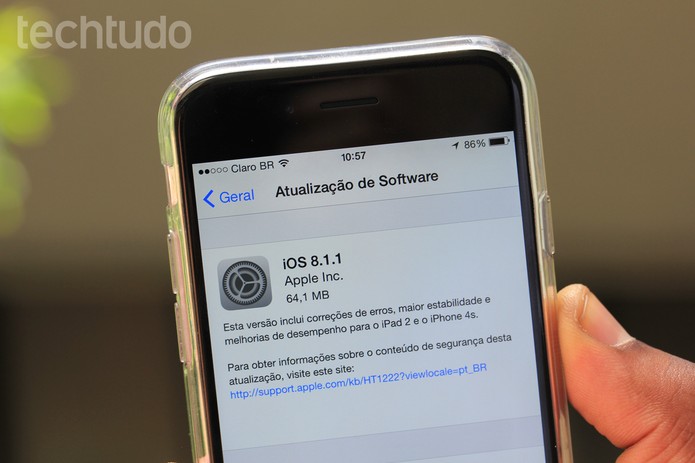 Atualização do iOS 8.1.1 leva melhoria de desempenho para iPad 2 e iPhone 4S (Foto: Anna Kellen Bull/TechTudo) Atualização do iOS 8.1.1 leva melhoria de desempenho para iPad 2 e iPhone 4S (Foto: Anna Kellen Bull/TechTudo)