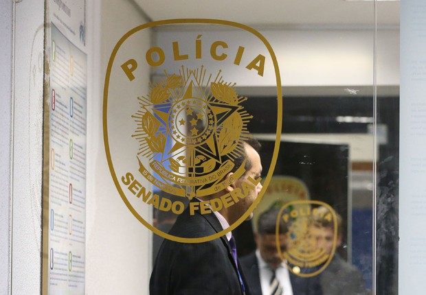 Polícia Federal prende agentes da Polícia Legislativa do Senado acusados de atrapalhar investigações da Operação Lava Jato (Foto: José Cruz/Agência Brasil)