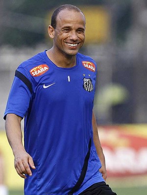 Léo, lateral-esquerdo (Foto: Ricardo Saibun / Divulgação Santos FC)
