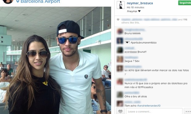 Bruna Marquezine aparece em foto publicada por fã com Neymar (Foto: Instagram / Reprodução)