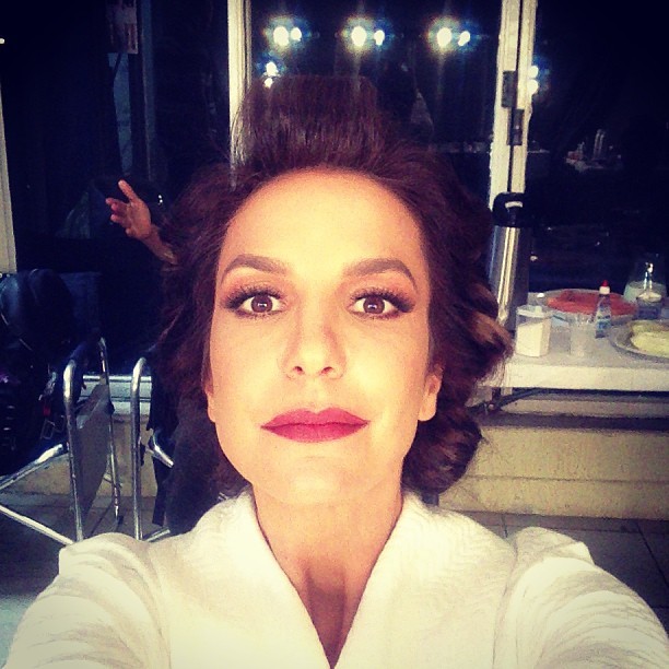 Ivete mostra make para viver mãe de 'Crô' (Foto: Reprodução/Instagram)