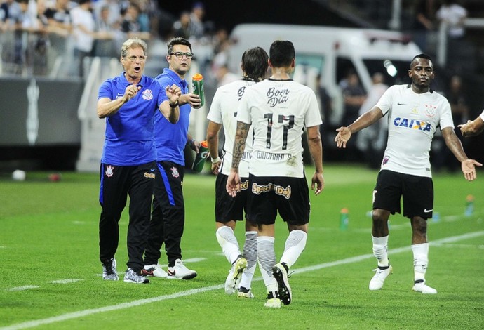 Oswaldo se declara ao Corinthians e diz que nunca torceu contra o clube