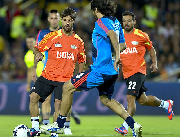 Diego, Pelada do Messi (Foto: Agência AFP)