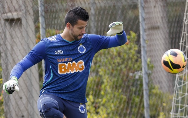 Em Nove Anos De Cruzeiro F Bio Vive Expectativa Do T Tulo Mais