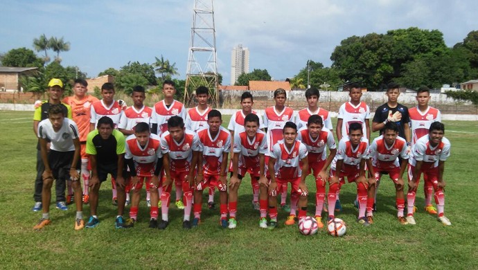 A equipe Santarém está na briga pela liderança do Campeonato Integração Sub-16 (Foto: Projeto Integração/Divulgação)