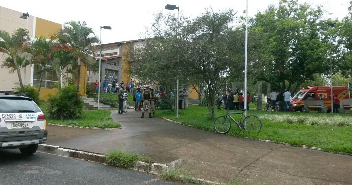 G Pai Confessa Que Mandou Matar Filho Criminoso Em Mg Ap S Amea As