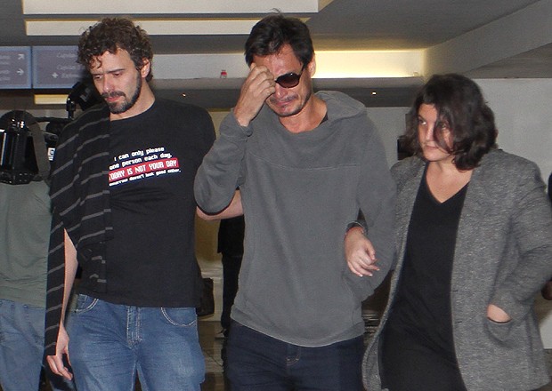 Thales, ex-namorado de Betty Lago deixou a cerimônia abalado (Foto: Anderson Borde e Marcello Sá Barreto / AgNews)