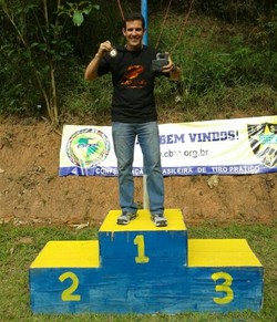 Fernando Campelo tiro prático Petrolina (Foto: Fernando Campelo/Arquivo Pessoal)