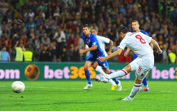 Lampard, Moldávia x Inglaterra (Foto: Getty Images)