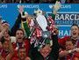 No adeus de Alex Ferguson ao Old Trafford, Manchester vence Swansea