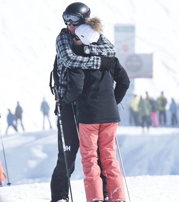 Harry e Cressida Bonas (Foto: Reprodução) Harry e Cressida Bonas (Foto: Reprodução)