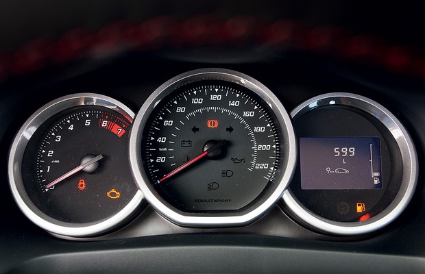 Avalia 231 227 O Renault Sandero Rs 2 0 Auto Esporte An 225 Lises