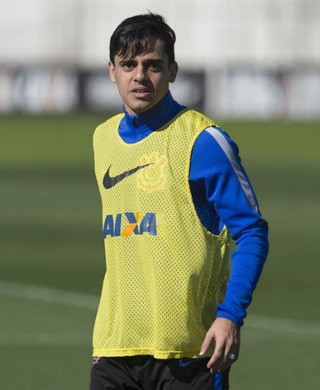 Fagner pode reforçar o Corinthians contra Santos; veja plantão médico