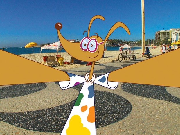 O personagem Relax, de "Brasil animado", em cena filmada na orla de Copabacana. (Foto: Divulgação)