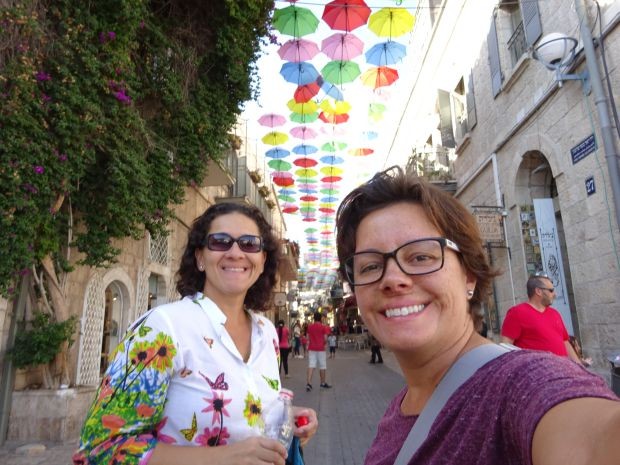 Fernanda Moura e Taciana Mello em Jerusalém (Foto: THE GIRLS ON THE ROAD)