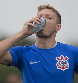 Aniversariante, Marlone ganha bolo, mas não vai para o Dérbi; veja lista