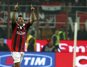 Robinho comemora Milan x Juventus (Foto: Getty Images)