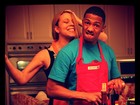 Mariah Carey cozinha com o marido