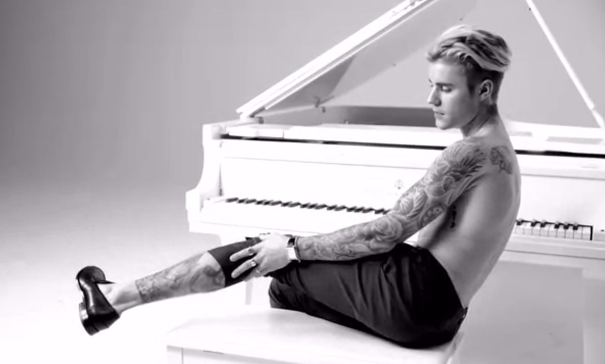 Justin Bieber Explica O Significado De Suas Tatuagens Em Ensaio Para Revista Tattoo O Globo