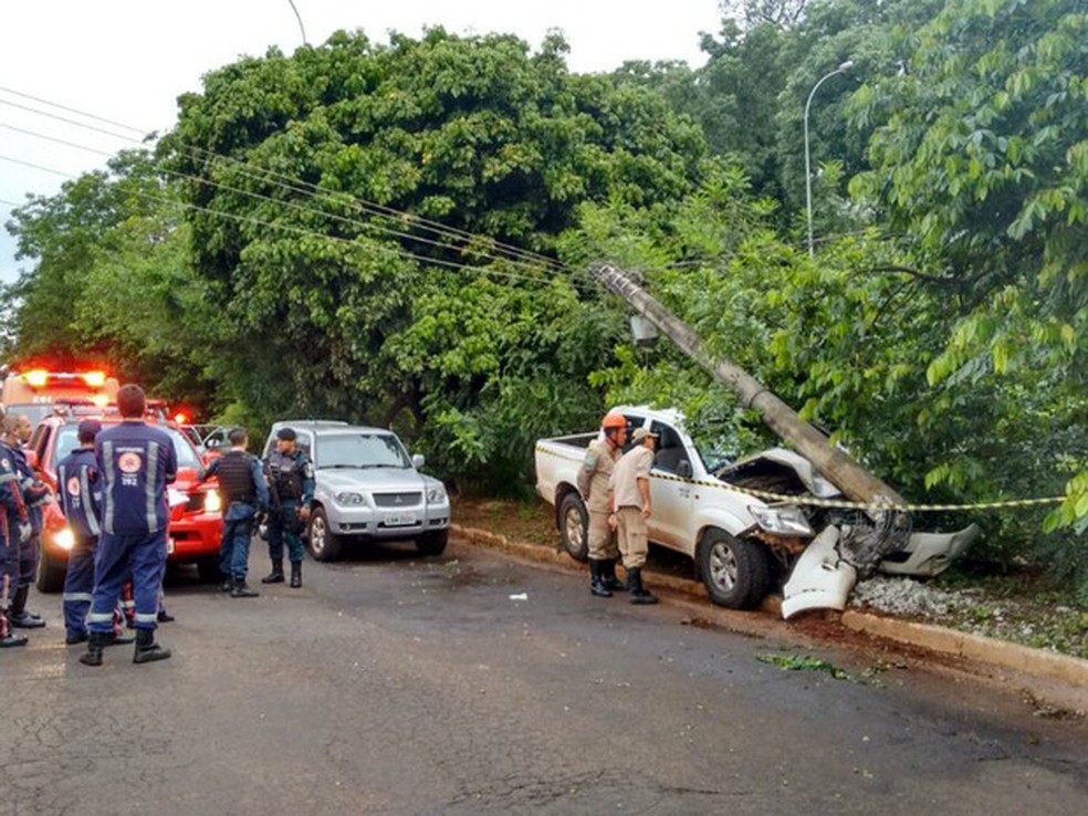 Motorista de caminhonete foi morto depois de briga no trânsito (Foto: Marcos Ribeiro/ TV Morena)