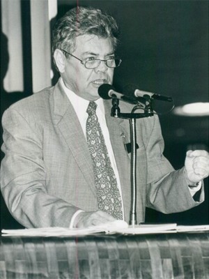 Ronaldo Cunha Lima no Senado, em 1994 (Foto: Arquivo/Jornal da Paraíba)