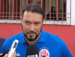 Roberto Fernandes - técnico do América-RN (Foto: Carlos Arthur da Cruz)