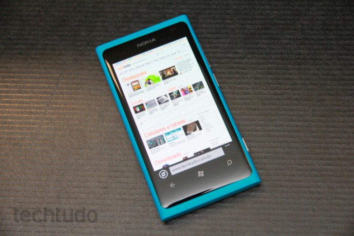 Nokia Lumia 800 (Foto: Allan Melo/TechTudo) Nokia Lumia 800 (Foto: Allan Melo/TechTudo)