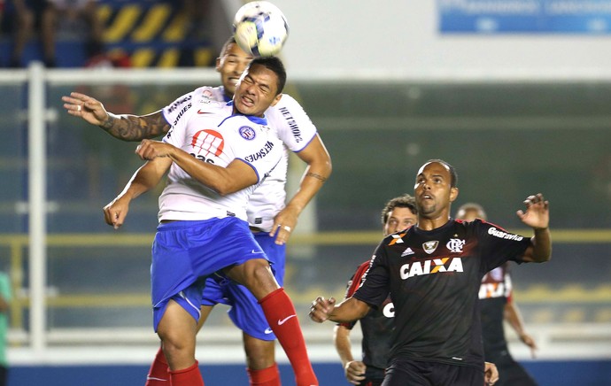 Helder e Alecsandro Bahia e Flamengo (Foto: Rui Porto Filho / Agência estado)