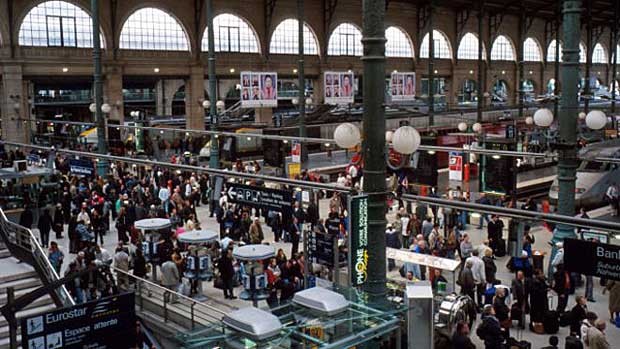 Gare du Nord é a estação de trem mais movimentada de Paris (Foto: BBC)
