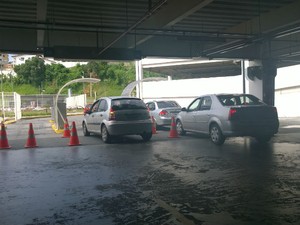 Estacionamento no Shopping Bela Vista, em Salvador. (Foto: Maiana Belo/G1 Bahia)
