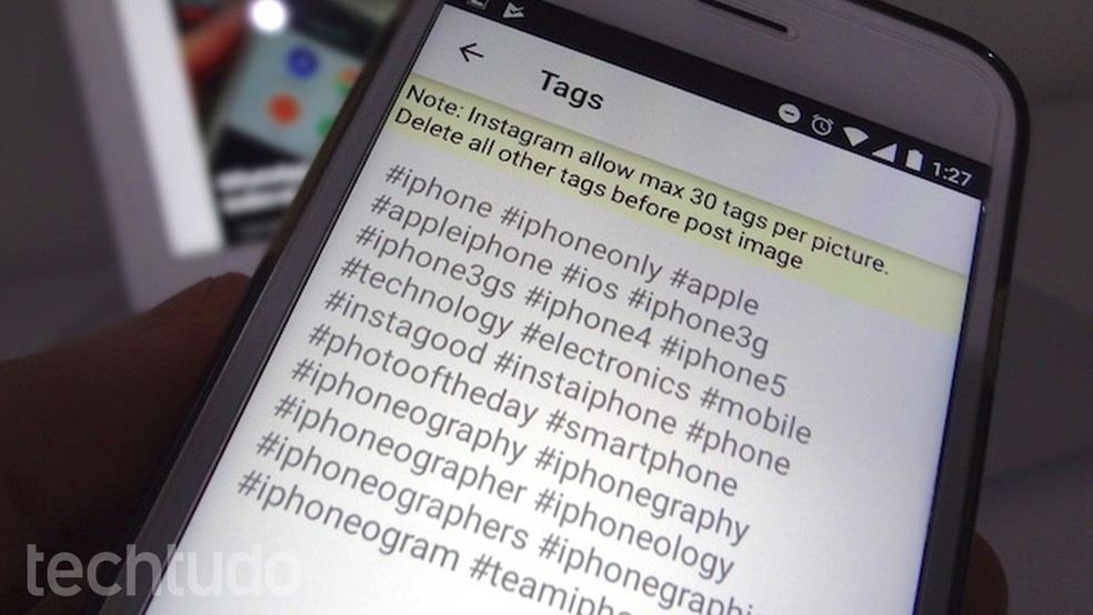 Veja como usar o app Like para adicionar hashtags no Instagram (Foto: Helito Bijora/TechTudo)
