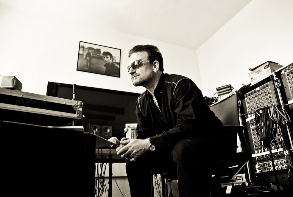 Foto de Bono Vox, parte da exposição 'Rock'n Roll Suite', de Julian Lennon (Foto: Divulgação / Julian Lennon)