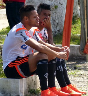 Treino Flamengo - João Paulo e Léo Moura (Foto: Cahê Mota) Treino Flamengo - João Paulo e Léo Moura (Foto: Cahê Mota)