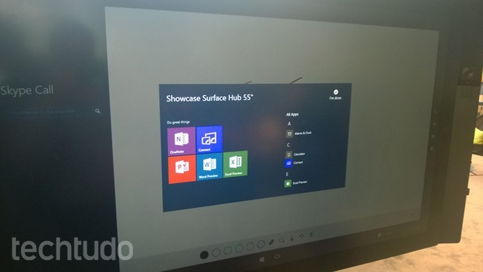 Surface tem Skype, OneNote e pacote Office (Foto: Elson Junior/TechTudo)