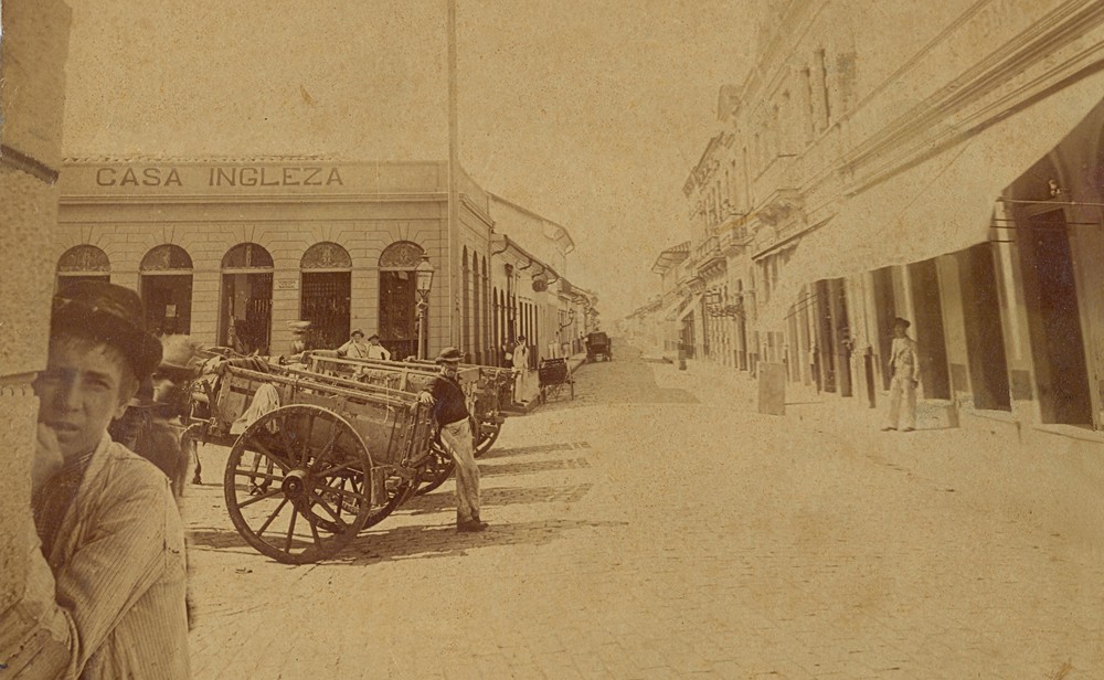 Rua Dr Quirino, na época da epidemia de febre amarela, em Campinas (Foto: Acervo MIS Campinas)