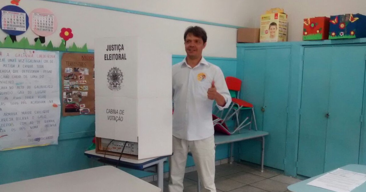 Candidatos à Prefeitura de Ipatinga votam neste domingo (2) - Globo.com