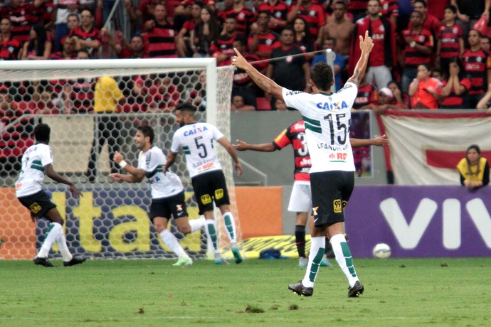 Coritiba Flamengo Henrique (Foto: Ag Estado)