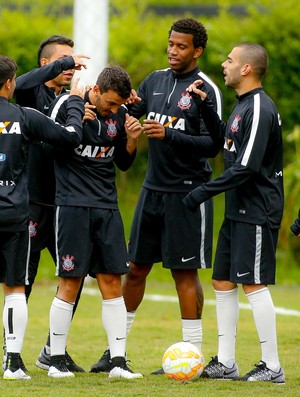 Cotado para sair, Gil diz: 