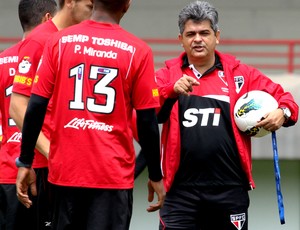 ney franco são paulo treino (Foto: Luis Pires / VipComm)