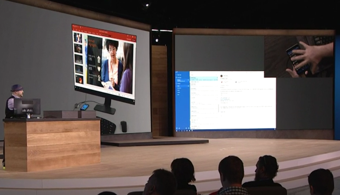 Continuum permite que usuário use apps diferentes no monitor e no celular (Foto: Reprodução/Microsoft)