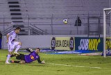 Renato Cajá supera Robinho e Jadson e tem gol eleito o mais belo da rodada Renato Cajá supera Robinho e Jadson e tem gol eleito o mais belo da rodada