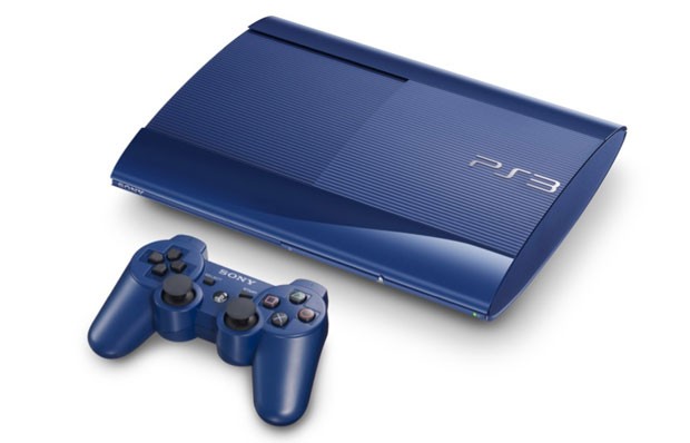 PS3 na cor azul, exclusiva do mercado japonês (Foto: Divulgação)