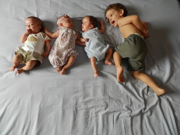 Mãe de trigêmeos ganha mais três meses de licença maternidade em Patos de Minas (Foto: Arquivo Pessoal/Kerley de Paula)