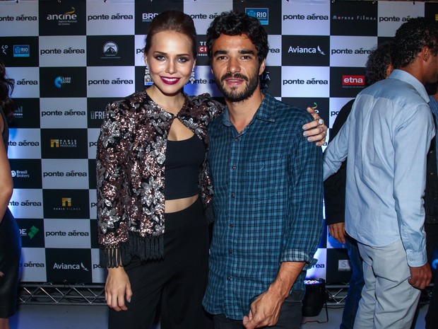Letícia Colin e Caio Blat em pré-estreia de filme em São Paulo (Foto: Manuela Scarpa/ Foto Rio News)