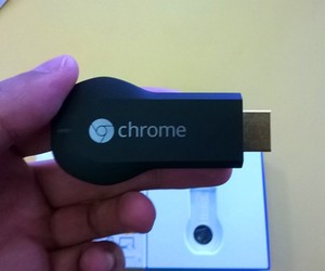 O Chromecast Promete Transformar uma TV Comum em uma Smart TV