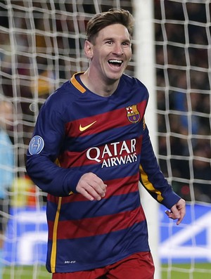 MEssi gol Barcelona x Roma (Foto: AP)