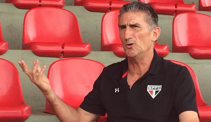 Edgardo Bauza São Paulo (Foto: Marcelo Hazan)