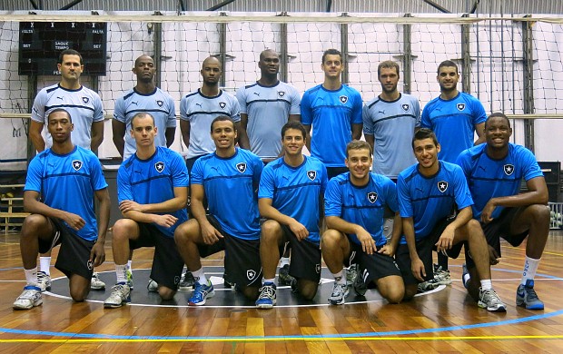 Time Botafogo vôlei de quadra Supercopa Uberlândia (Foto: Carol Fontes) Time Botafogo vôlei de quadra Supercopa Uberlândia (Foto: Carol Fontes)