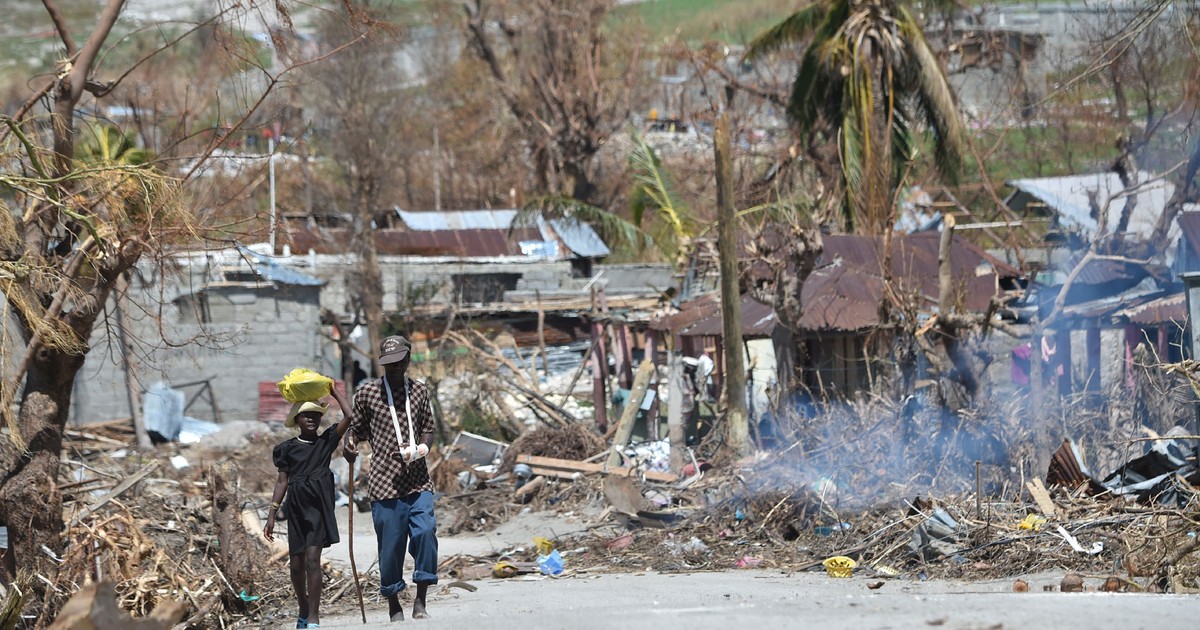 G1 - Forças da ONU devem estender permanência no Haiti por seis meses ...