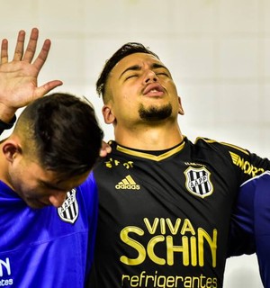 Oswaldo diz contar com a volta de trio de emprestados ao Timão em 2017